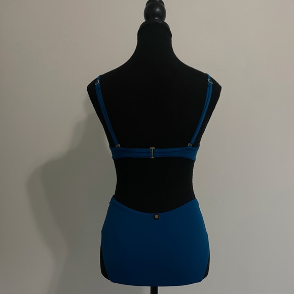 La Vie En Rose - Two Piece Swim Set - Picture 4 of 7